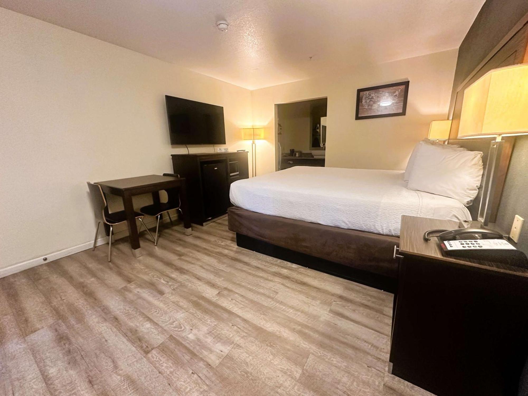 อีโคโน ลอดจ์ วิลเลียมส์ - โคลูซา Hotel ภายนอก รูปภาพ